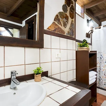 Alpesi faház Home2book Icod Rural Escape Pool Bbq