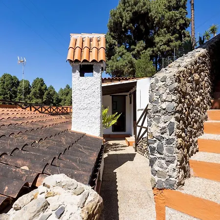 Home2book Icod Rural Escape Pool Bbq בקתה